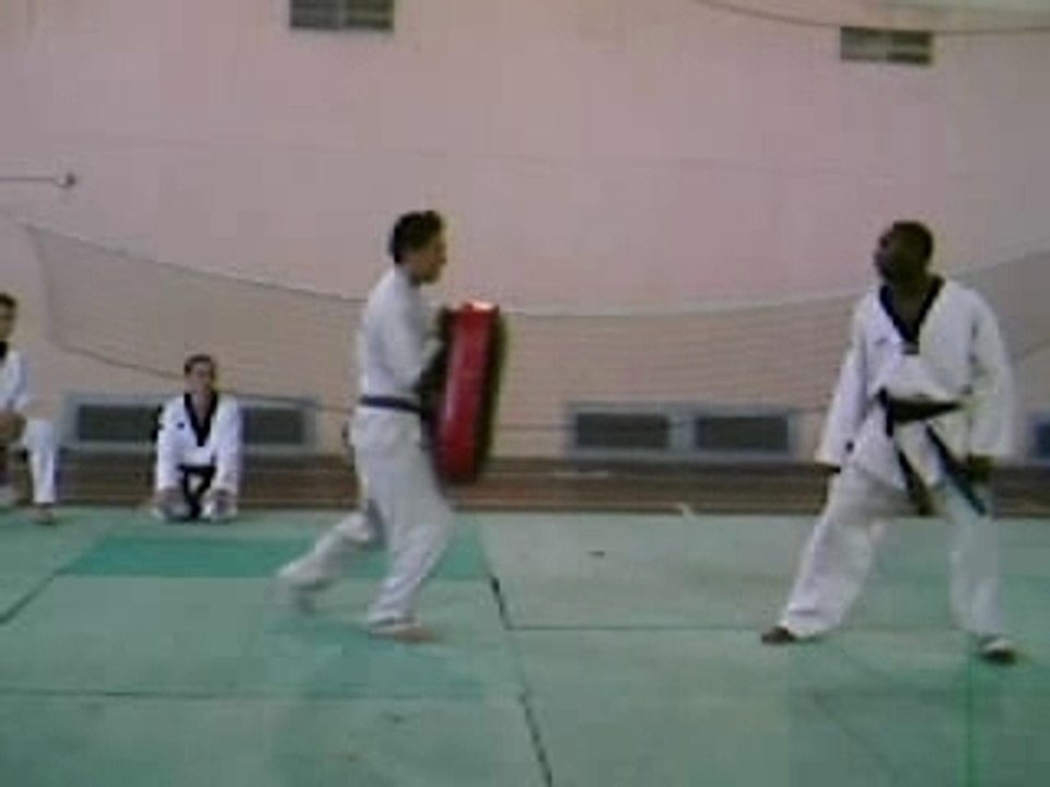 Pao P.O. Thionville Sept.09