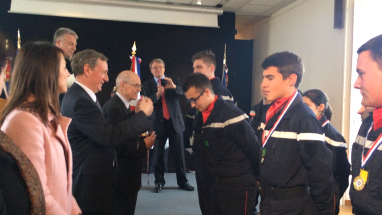 Les jeunes sapeurs pompiers récompensés