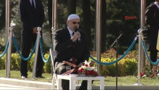 Çanakkale Şehitler Için Kur'an-ı Kerim Okundu, Cumhurbaşkanı Erdoğan Şehitlik Defteri'ni Imzaladı