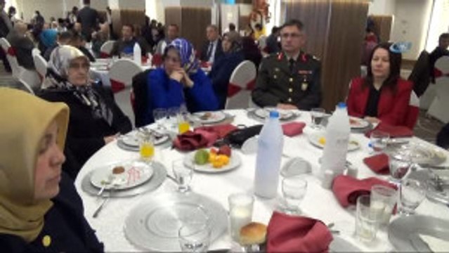 Orman ve Su İşleri Bakanı Veysel Eroğlu: Çanakkale Geçilmez Destanı Yazıldı Ama Biz Çanakkaleyi...