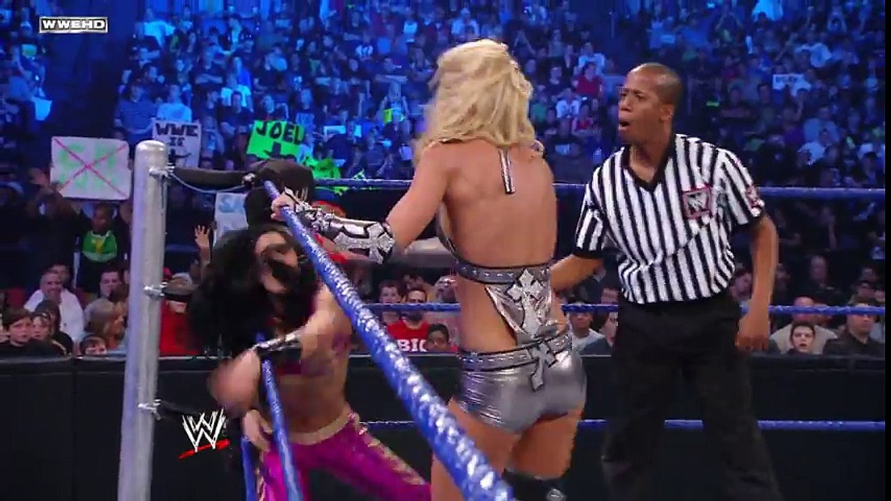 Melina vs. Michelle McCool