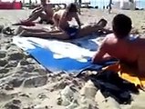 Blague énorme à faire à tes potes à la plage !