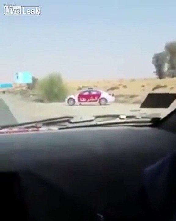 LiveLeak - Dubai RAK police trolling everyone on E311_HIGH