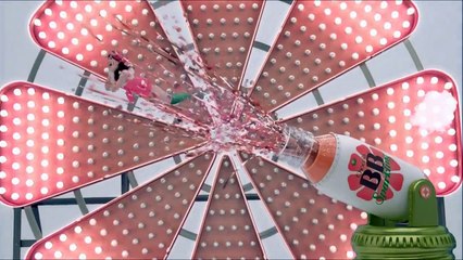 エーザイ チョコラBBスパークリング「はじける砲」 川口春奈