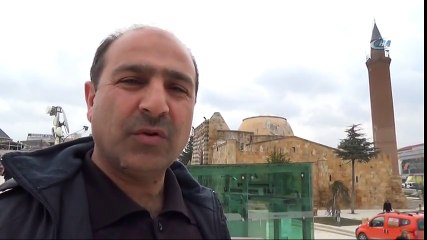 746 Yıl Medrese Eğitimi Verildi, Rutubetten Çürüyor