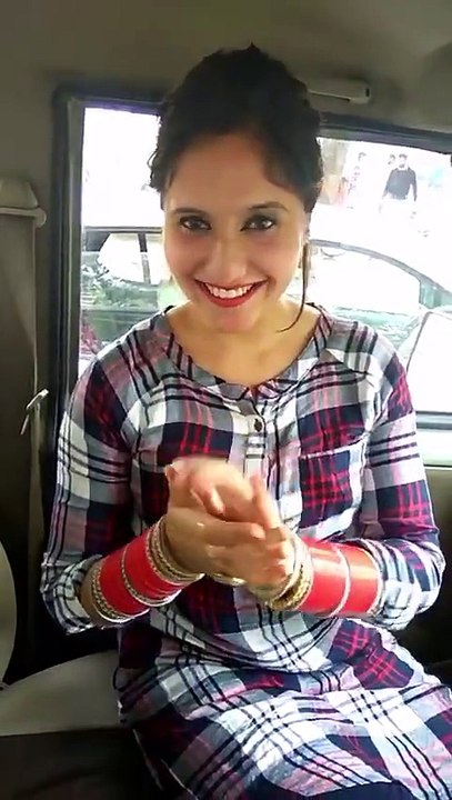 Newly Wed Girl Express Her Love