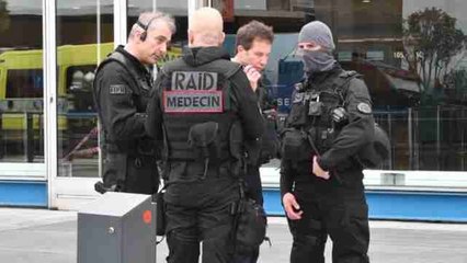 Un individuo abatido en Orly tras disparar a un agente y atacar a un militar