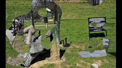 Građanin Hrvatske (23) uništio skulpturu "Nermine, dođi"... ZAŠTO!!!???