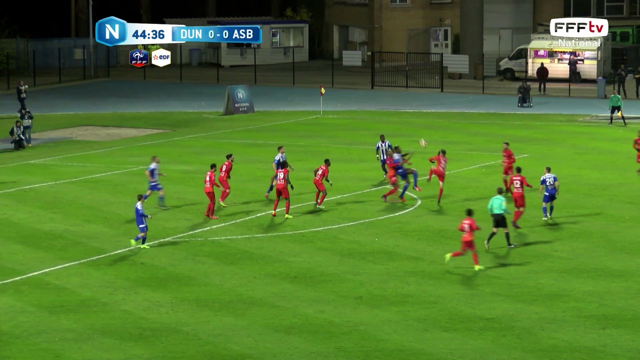 Coup franc à l'entrée de la surface