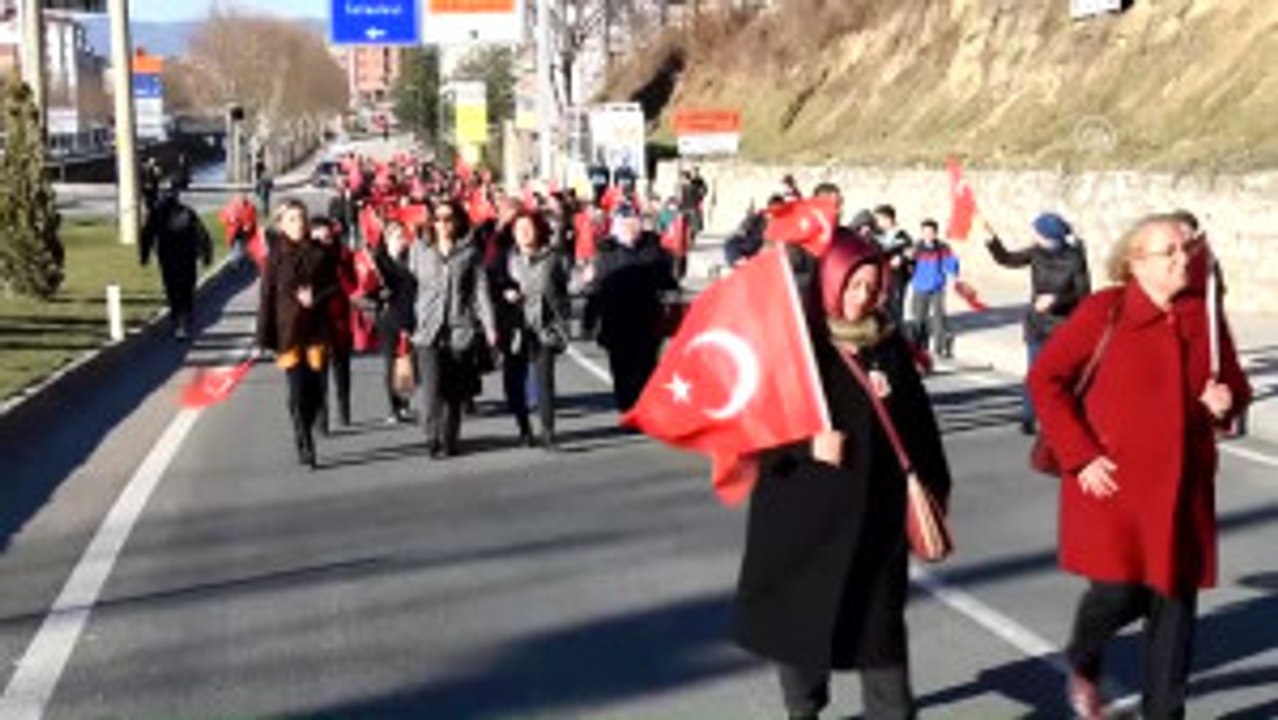 Kastamonu'da "Şehitlere Saygı" Yürüyüşü