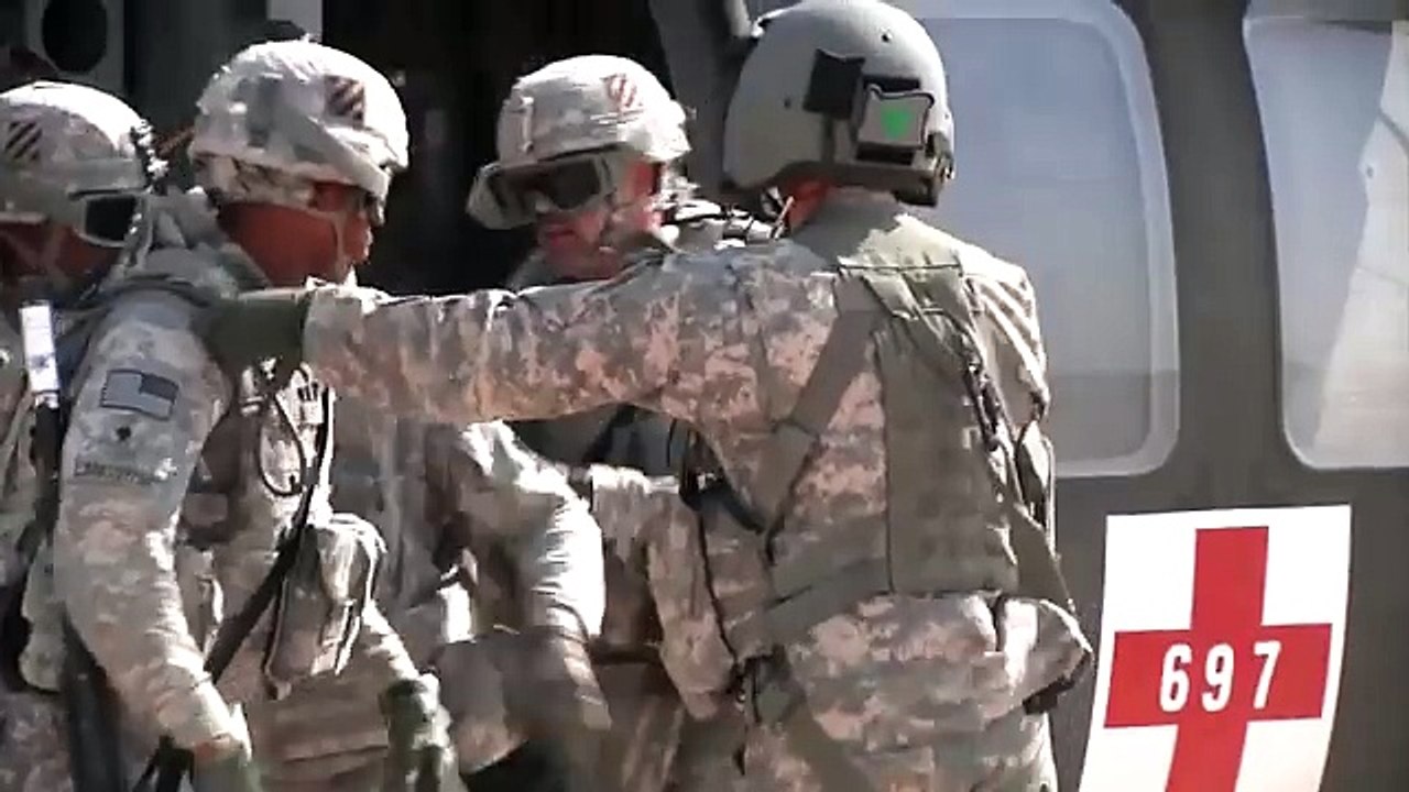 US Army Using Its Best Weapons During Desert Attack - M1 Abrams/ AH-64 / F-15 etc. in Action