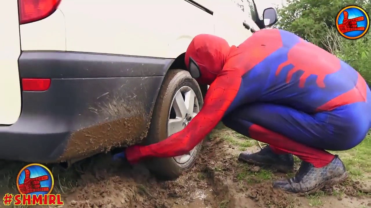 FREAKY Joker RUN OVER SpiderBaby RC Car Police Toy! w/ Spiderman, Hulk & Frozen Elsa in Re