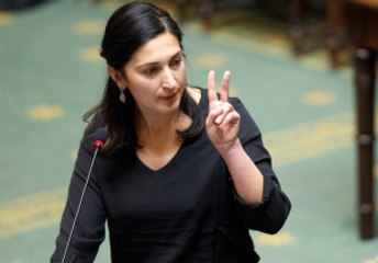 Başörtü Yasağına Sevinen Türk !