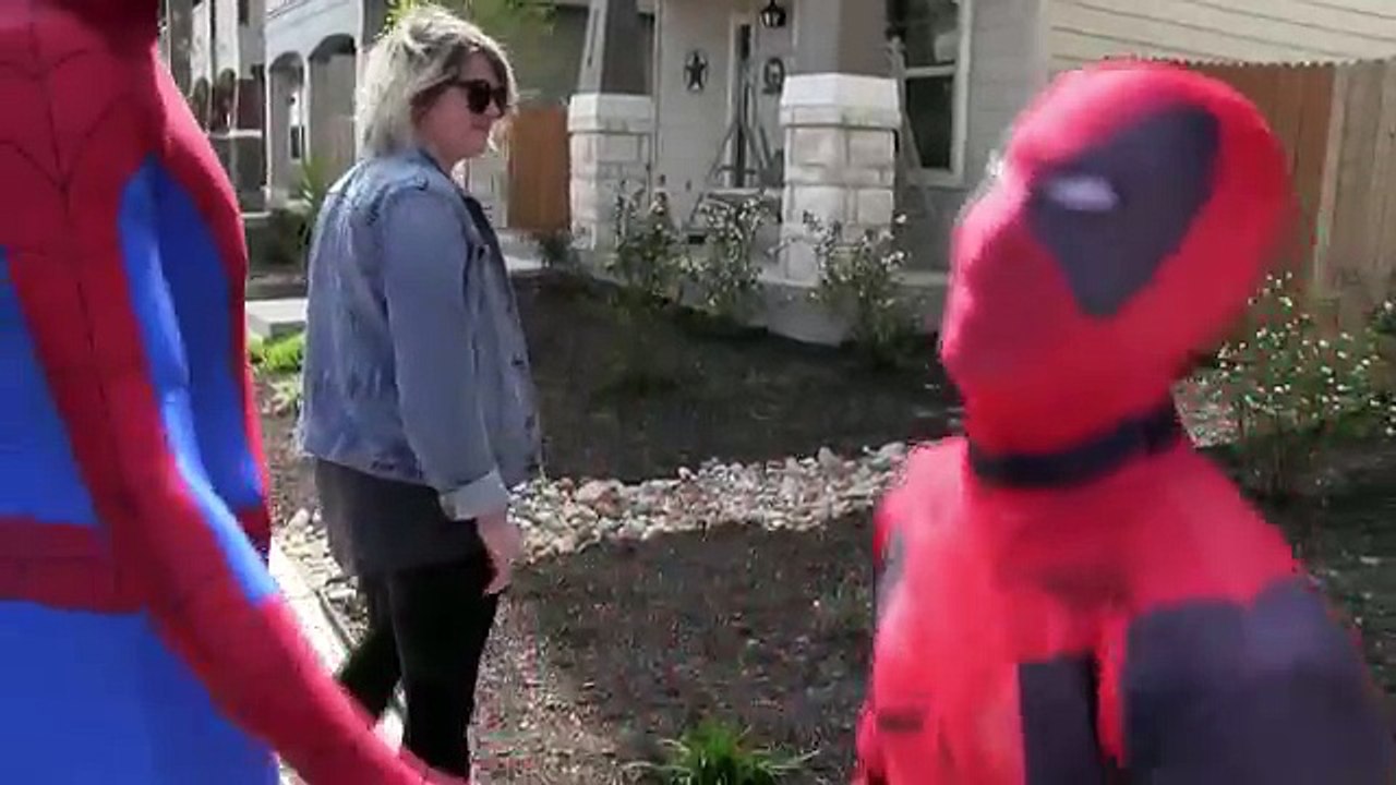 Deadpool Vs Iron Man & Spiderman - Real Life - Superhero Battle!