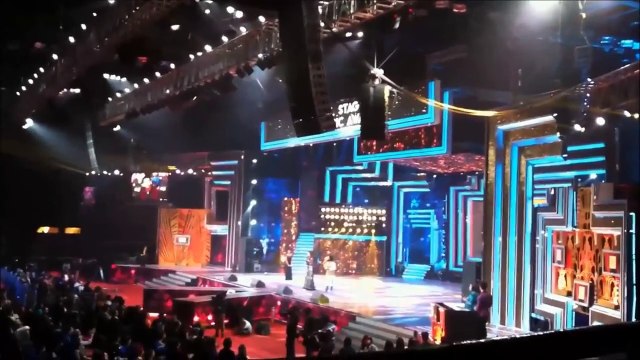 Mirchi music awards 2017 | Sonu Nigam | Arijit Singhs “Gerua“ Demonetization version