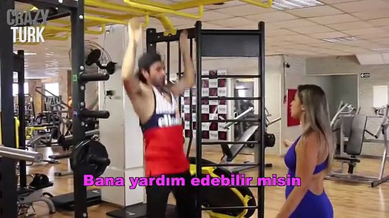 Spor Salonunda Nasıl Öpüşülür SPORCU KIZLARLA ÖPÜŞME