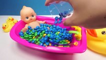 Learn Colors Baby Doll Bath Playing Time DIY Learn Colors Play Doh-j3l8sOkk2AY