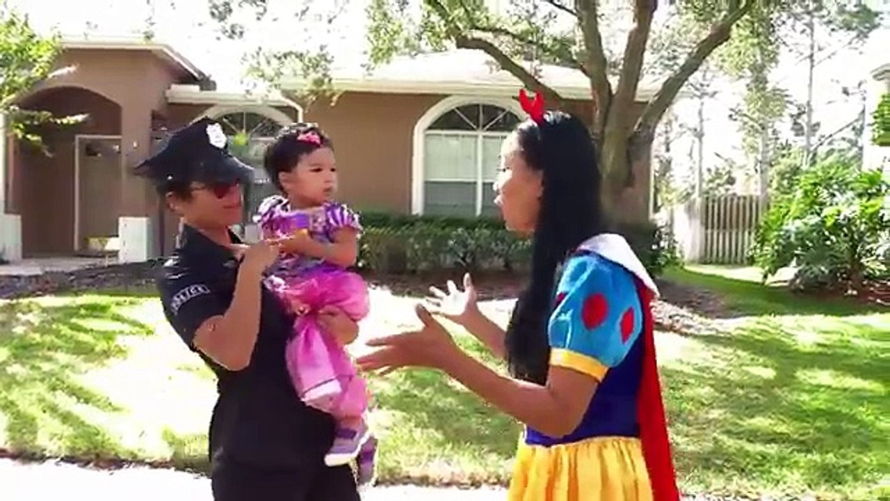 スパイダーマン なりきり✊ スパイダーマンスーパーヒーロー映画 子供のビデオ3