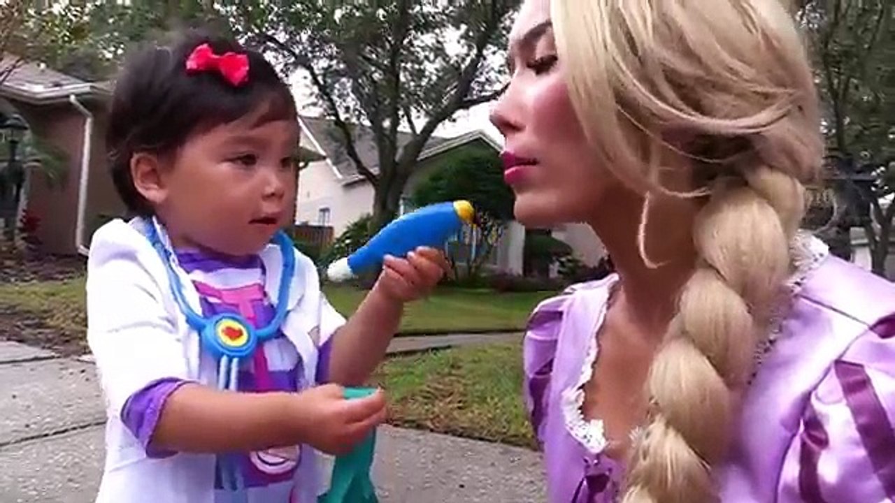 スパイダーマン なりきり✊ スパイダーマンスーパーヒーロー映画 子供のビデオ4