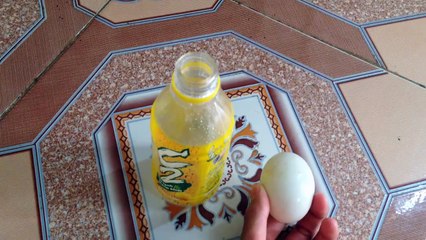 Cu Hâm - Put eggs into bottles funny