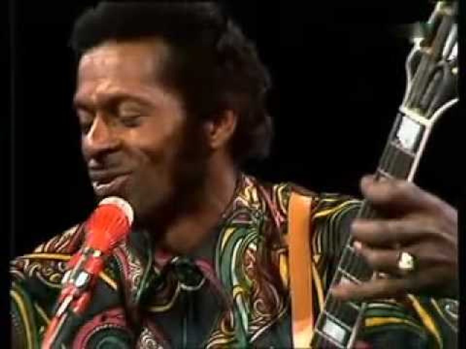 CHUCK BERRY - LIVE 1972 - "School Days"