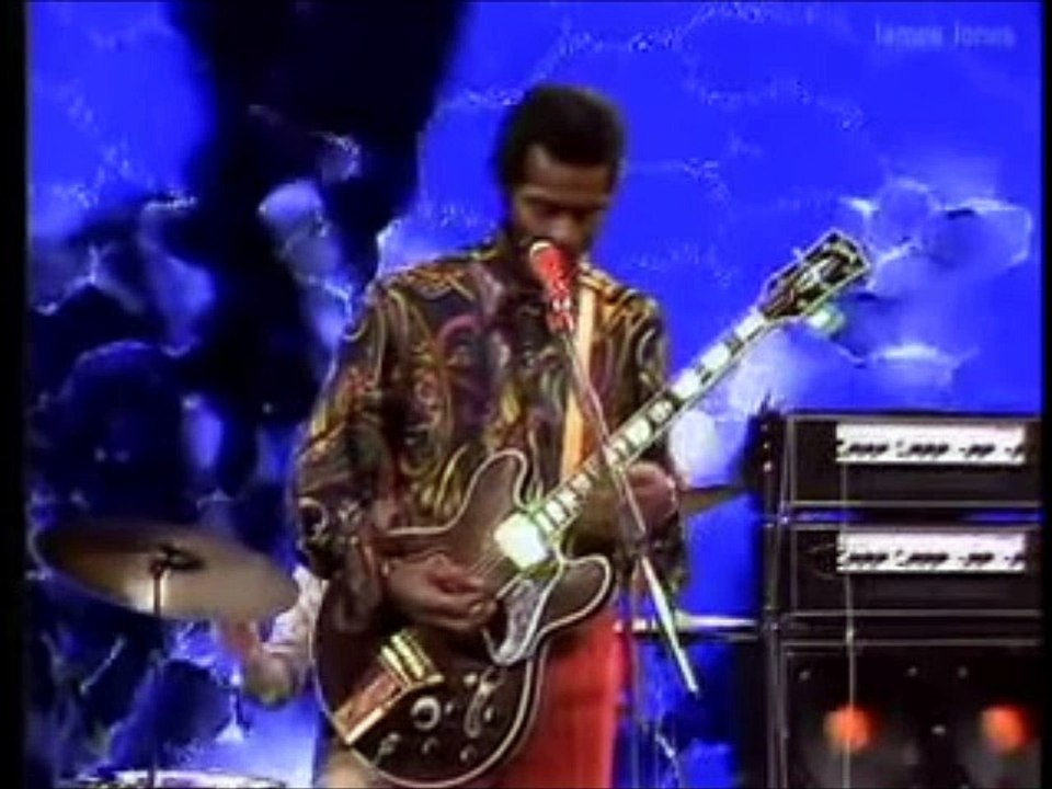 CHUCK BERRY - 1972 - "Wee Wee Hours"