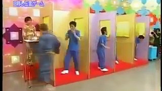 (Funny) Japanese game show - Pass frog by mouth