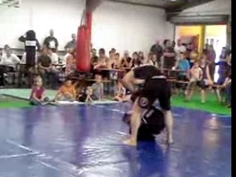 quelque technique de free fight par Mr RICARD WERY