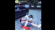 Funny Chinese videos - Prank chinese 2017 can't sthj