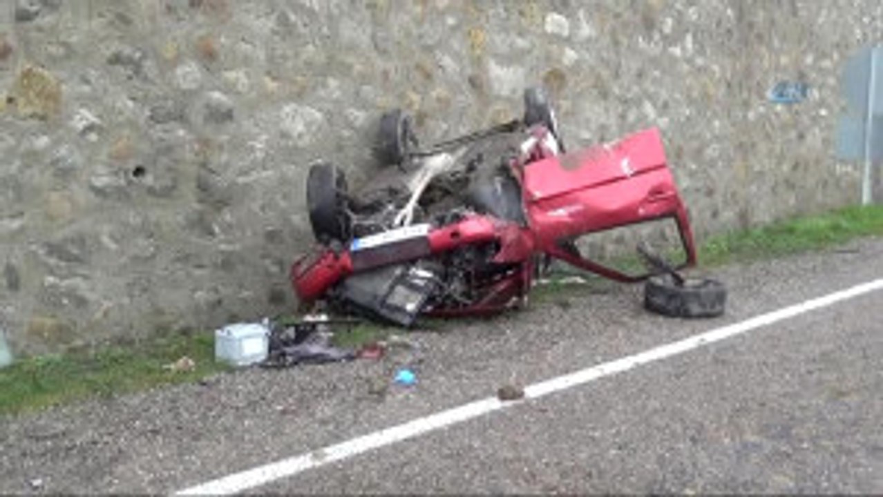 Otomobil Takla Attı: 1 Ölü, 1 Yaralı