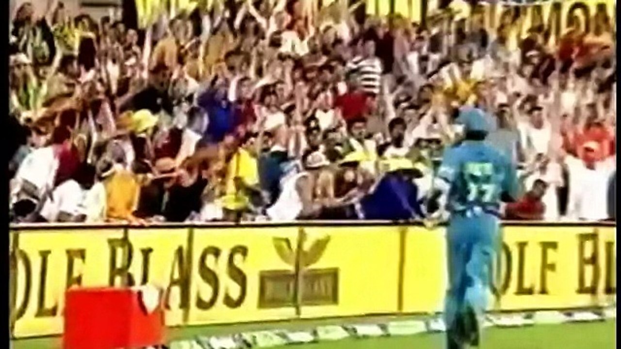 Top 10 Most Thrilling  Last Over Finishes in Cricket History Ever