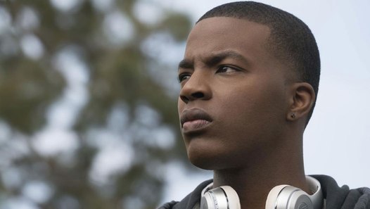 Watch All American Season 1 Episode 15 [01X15] Online-Free - video