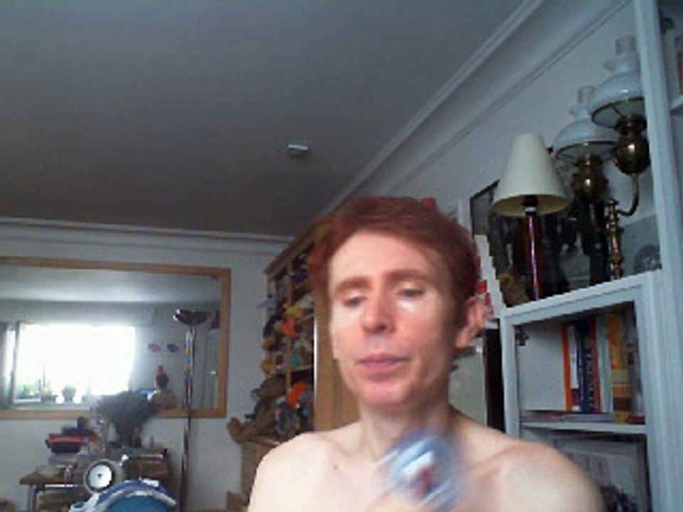 Wiwi égratigne "do it right" d'Anne Marie