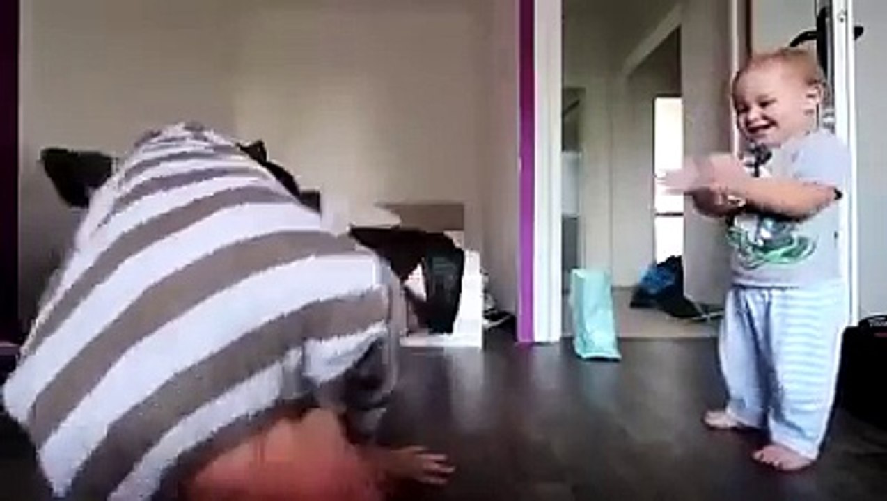 World's best CHILD DANCING funny cute baby Whatsapp VIDEO