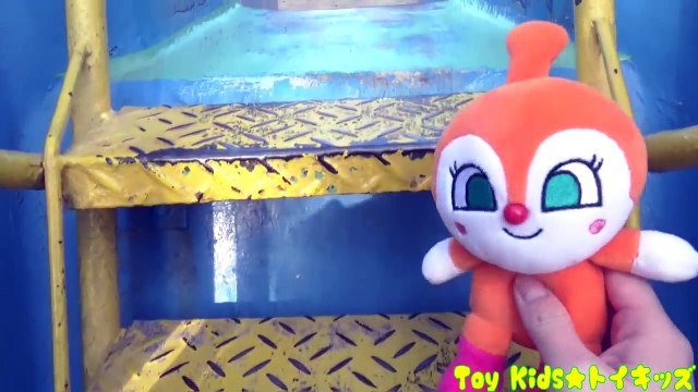 マクドナルドにスパイダーマンがおつかいに行くよ❤マック ドライブスルー ごっこ遊び お店やさん Toy Kids トイキッズ animation anpanman