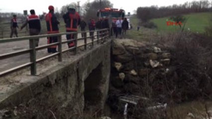 Tekirdağ Dereye Uçan Otomobilin Sürücüsü Öldü