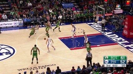dario-saric-no-look-pass-to-richaun-holmes-march-19-2017.