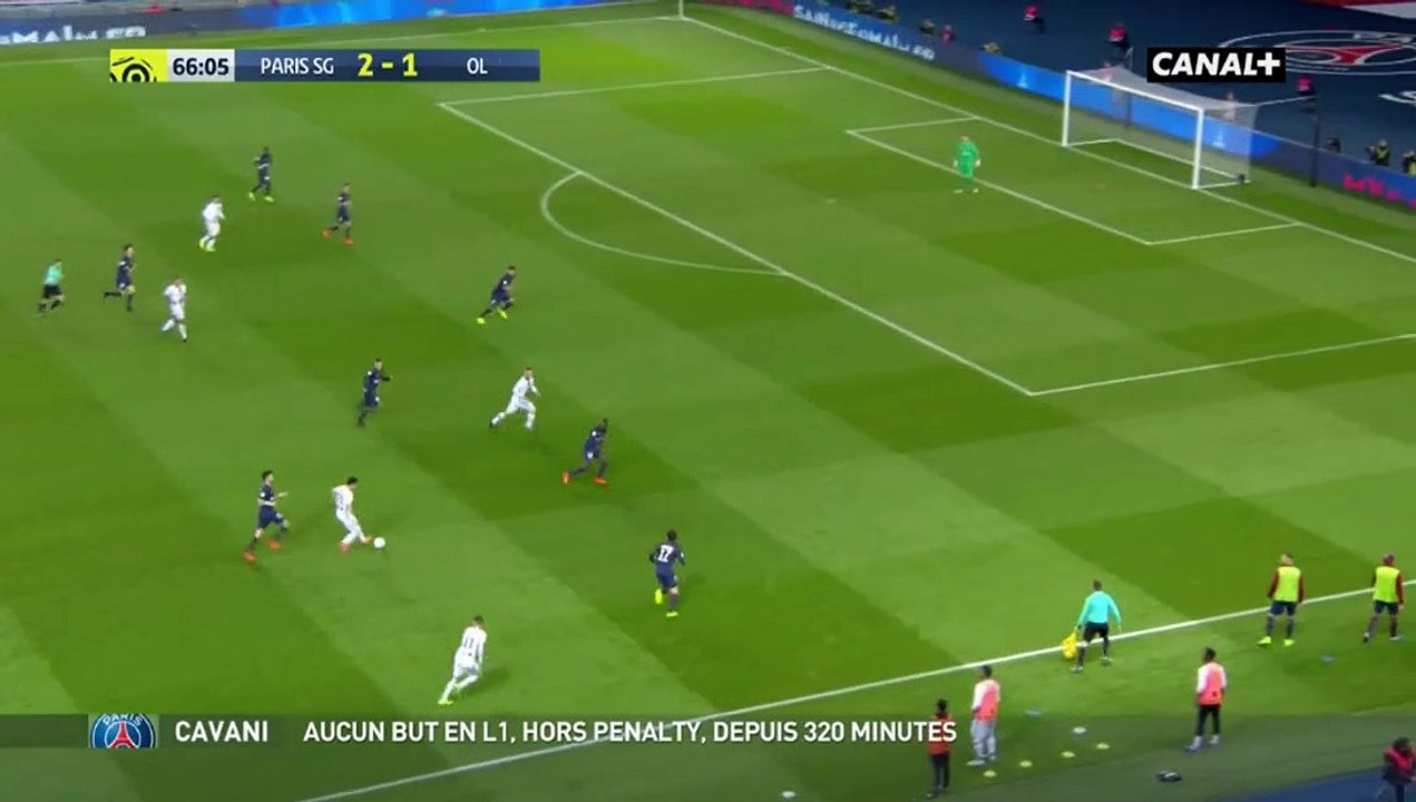 Marco Verratti s'amuse dans la défense lyonnaise - PSG VS Lyon