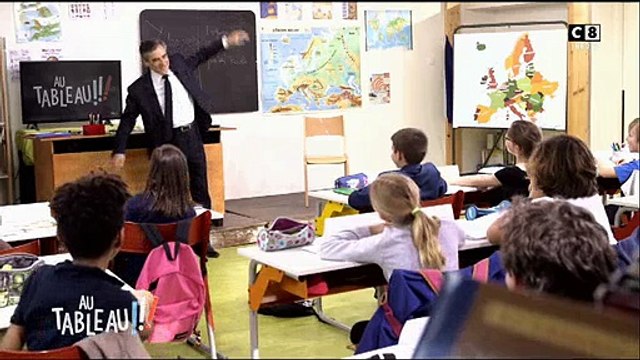 Découvrez ce qu'à fait François Fillon hier soir sur C8 pour devenir en quelques secondes la star de Twitter