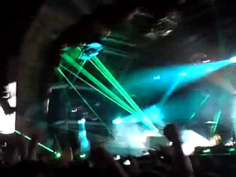 Muse - United States of Eurasia, Teignmouth Den, 09/04/2009