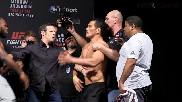 UFC Fight Night 107 ceremonial weigh-ins