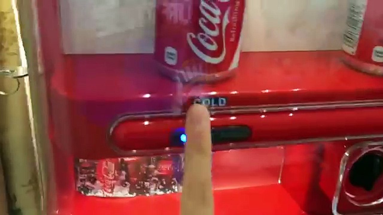 ミニ自動販売機型保冷庫の紹介