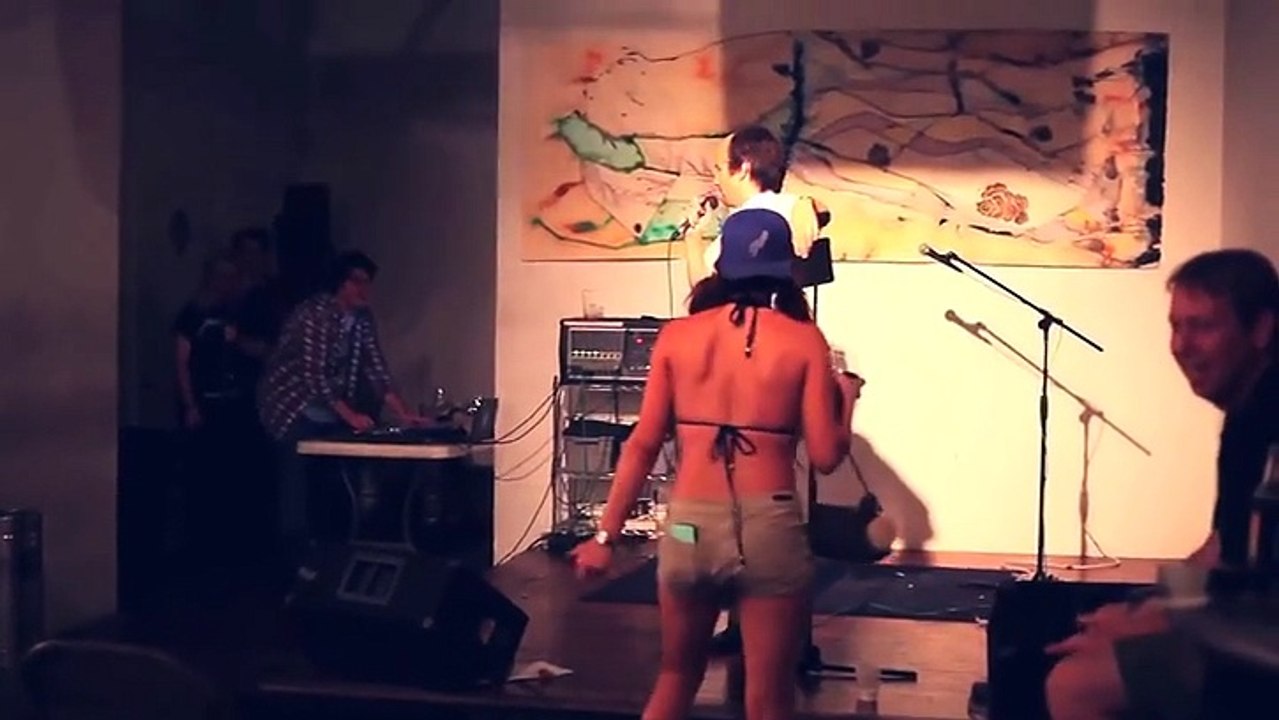 Drunk Girl Attacks Comedian