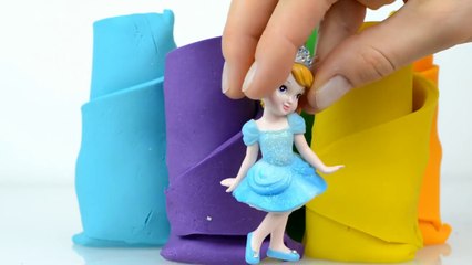 下载视频: Disney princess surprise eggs play doh toys collection Cinderella, Jasmine, Snow White, Belle, Ariel-e0UXZp