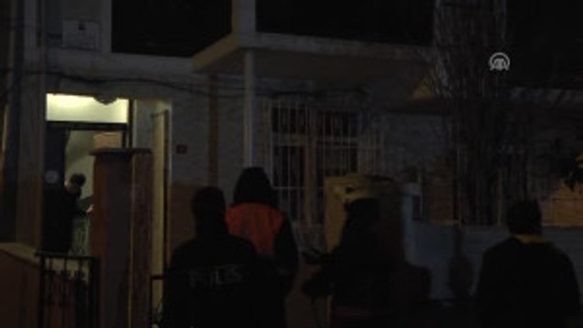 Kapıyı Açmayan Şüpheli Polisi Alarma Geçirdi