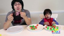 GIANT GUMMY CANDY MAKER! DIY gummy bear, Gummies worm! Kids Candy Review-NH6Y4