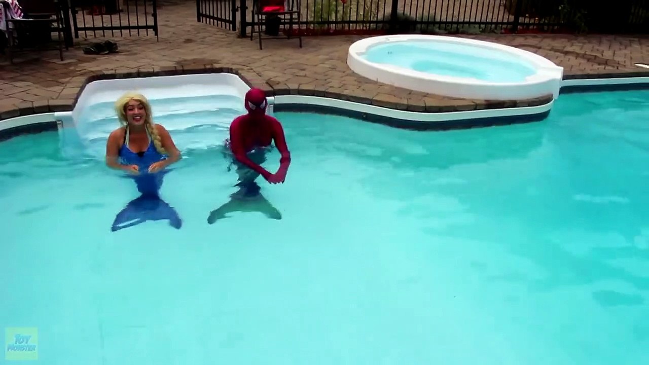 Frozen Elsa's POOL UNICORN! w_ Spiderman Pink Spidergirl Joker Princess Anna Batman Superhero Fun-5pVzYRXP
