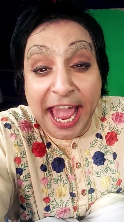 Hilarious Parody of Shireen Mazari By Yasir Shami