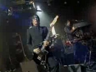 Queens of the stone age - Misfit Love live canal+ 2007 (3)