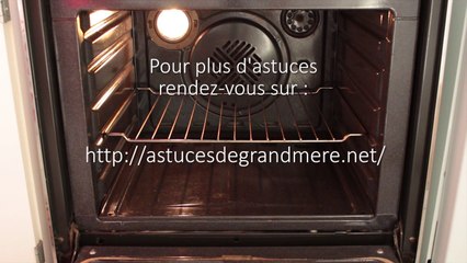 L'astuce pour bien nettoyer son four